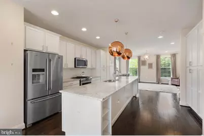 46077 Hall Road, Sterling, VA 20166 - Photo 2