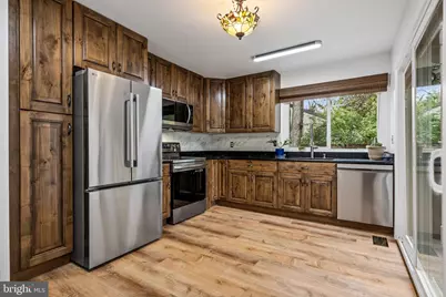 101 Hopeland Lane, Sterling, VA 20164 - Photo 22