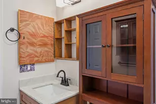 101 Hopeland Ln, Sterling, VA 20164 - Photo 44