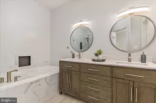 20227 Macglashan Terrace, Ashburn, VA 20147 - Photo 18