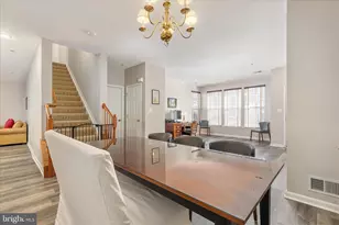 20227 Macglashan Terrace, Ashburn, VA 20147 - Photo 8