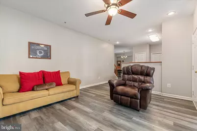 20227 Macglashan Terrace, Ashburn, VA 20147 - Photo 14