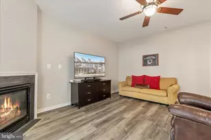 20227 Macglashan Terrace, Ashburn, VA 20147 - Photo 14