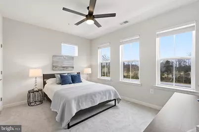 22801 Tawny Pine Square, Brambleton, VA 20148 - Photo 52