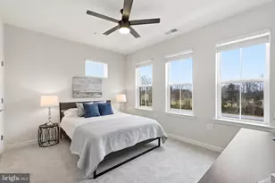 22801 Tawny Pne Sq, Brambleton, VA 20148 - Photo 52