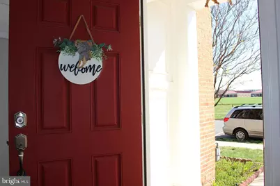 23261 Carters Meadow Terrace, Ashburn, VA 20148 - Photo 4