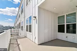 19814 Lavender Dust Sq, Ashburn, VA 20147 - Photo 16