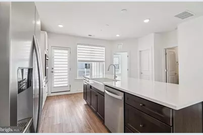 19814 Lavender Dust Square, Ashburn, VA 20147 - Photo 10