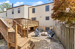 19 Jermyn Ct, Sterling, VA 20165 - Photo 40