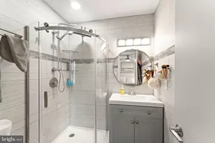 19 Jermyn Ct, Sterling, VA 20165 - Photo 28