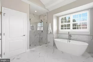 19925 Interlachen Cir, Ashburn, VA 20147 - Photo 44