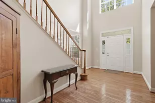 704 Godfrey Ct SE, Leesburg, VA 20175 - Photo 6