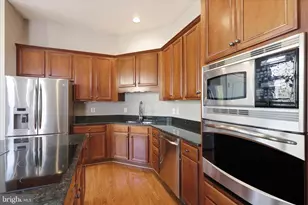 43114 Royal Fern Terrace, Broadlands, VA 20148 - Photo 18