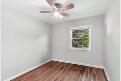 109 N Aspen Avenue, Sterling, VA 20164 - Photo 26