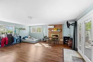 109 N Aspen Ave, Sterling, VA 20164 - Photo 28