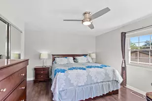 109 N Aspen Ave, Sterling, VA 20164 - Photo 20