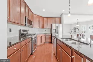 42468 Franklin Benjamin Terrace, Broadlands, VA 20148 - Photo 34