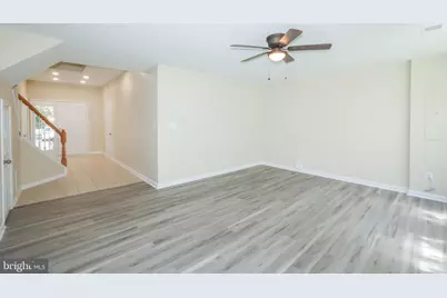 20581 Crestmont Terrace, Sterling, VA 20165 - Photo 4