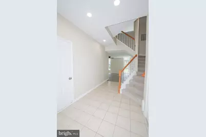 20581 Crestmont Terrace, Sterling, VA 20165 - Photo 8