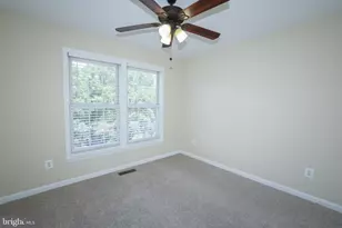 20581 Crestmont Terrace, Sterling, VA 20165 - Photo 26