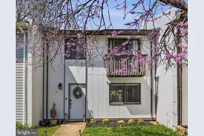 181 N Cottage Road, Sterling, VA 20164 - Photo 2