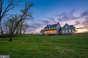 15718 Old Waterford Rd, Paeonian Springs, VA 20129 - Photo 4