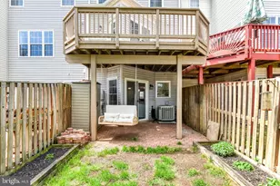 22142 Trailside Square, Sterling, VA 20164 - Photo 26
