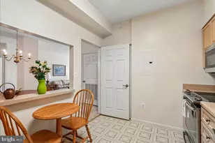 19375 Cypress Ridge Terrace, Leesburg, VA 20176 - Photo 22
