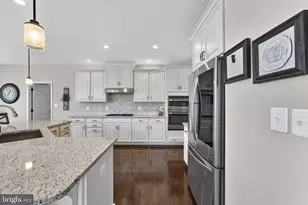 24242 Purple Finch Dr, Aldie, VA 20105 - Photo 16