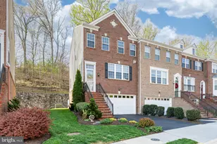 20212 Center Brook Square, Sterling, VA 20165 - Photo 2