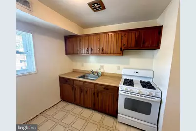 120 Washington Street NE #9, Leesburg, VA 20176 - Photo 8