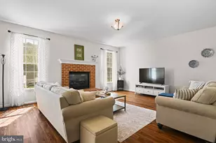 22845 Queensbridge Dr, Ashburn, VA 20148 - Photo 10