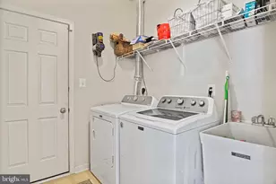 22845 Queensbridge Dr, Ashburn, VA 20148 - Photo 14