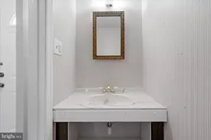 1016 Brixton Ct, Sterling, VA 20164 - Photo 14