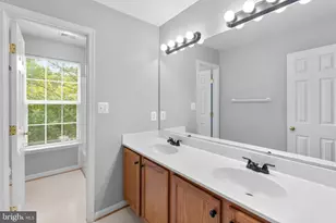 17538 Falls Pl, Round Hill, VA 20141 - Photo 34