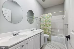 18801 Birdwood Ct, Leesburg, VA 20176 - Photo 16