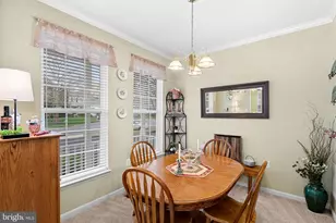 17304 Cedar Bluff Ct, Round Hill, VA 20141 - Photo 12
