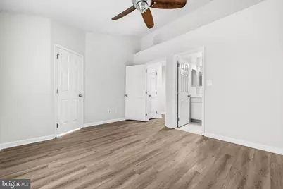 25154 Monteith Terrace, Chantilly, VA 20152 - Photo 16
