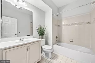 25154 Monteith Terrace, Chantilly, VA 20152 - Photo 24