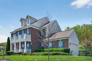 15631 Avebury Manor Pl, Leesburg, VA 20176 - Photo 2