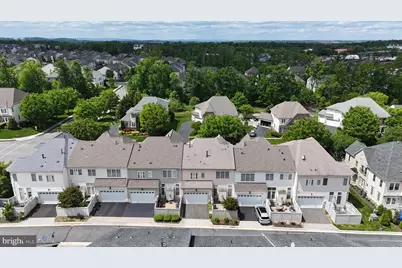 24896 Castleton Drive, Chantilly, VA 20152 - Photo 6
