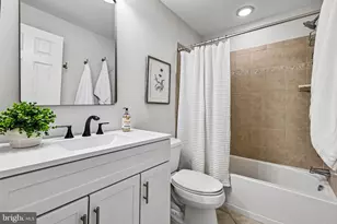 24896 Castleton Dr, Chantilly, VA 20152 - Photo 50