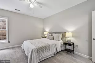 24896 Castleton Dr, Chantilly, VA 20152 - Photo 48