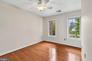 24896 Castleton Dr, Chantilly, VA 20152 - Photo 34
