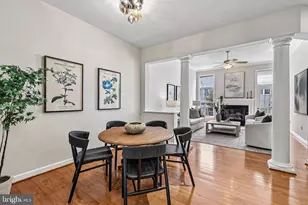 24896 Castleton Dr, Chantilly, VA 20152 - Photo 10