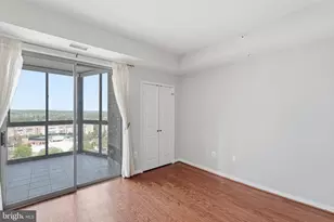 19365 Cypress Ridge Terrace, Leesburg, VA 20176 - Photo 14