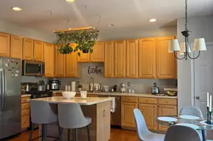47368 Sterdley Falls Terrace, Sterling, VA 20165 - Photo 2