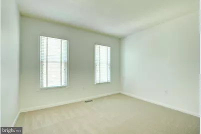 44 Carrollton Road, Sterling, VA 20165 - Photo 46