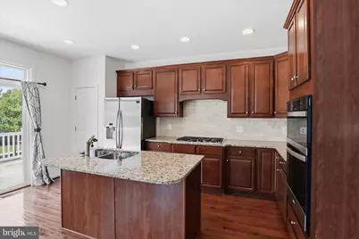 25101 Croxley Green Square, Aldie, VA 20105 - Photo 18
