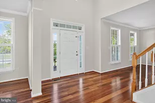 25845 Spring Farm Cir, Chantilly, VA 20152 - Photo 8